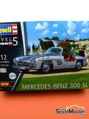 Revell: Car scale model kit 1/12 scale - Mercedes-Benz 300SL Gullwing - metal parts, plastic parts, rubber parts, water slide decals, assembly instructions and painting instructions