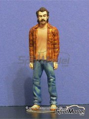 Scale Production: Figure 1/24 scale - Earl - resin parts