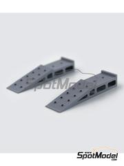 Scalecars.Online: Detalle escala 1/24 - Rampas de asistencia - piezas impresas en 3D - 2 unidades