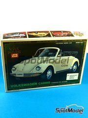SpotModel: Car scale model kit 1/24 scale - IMAI - Volkswagen Bettle cabrio image