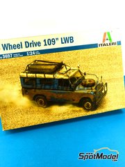 SpotModel: Car scale model kit 1/24 scale - Italeri - Land Rover 4 wheel drive 109'' LWB image