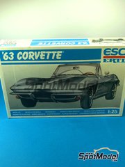 SpotModel: Car scale model kit 1/25 scale - Esci - Corvette 1963 image