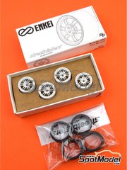 StreetBlisters: Set de llantas y neumticos escala 1/24 - Enkei RPF1 16 pulgadas - piezas de plstico y piezas de goma - 4 unidades