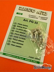 Tameo Kits: Figure 1/43 scale - F1 sitting driver - metal parts - 2 units