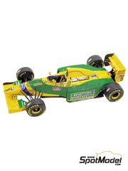 Tameo Kits: Maqueta de coche escala 1/43 - Benetton Ford B193A Equipo Benetton Formula Ltd patrocinado por Camel N� 5, 6 - Riccardo Patrese (IT), Michael Schumacher (DE) - Gran Premio de F�rmula 1 de Sud�frica 1993 - fotograbados, piezas de goma, piezas de metal torneado, calcas de agua, piezas de metal blanco, manual de instrucciones y calcas de sponsors de tabaco