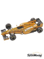 Tameo Kits: Maqueta de coche escala 1/43 - McLaren Mercedes MP4/12 Equipo McLaren Racing Limited patrocinado por West N� 9, 10 - Mika H�kkinen (FI), David Coulthard (GB) - Version de test 1997 - fotograbados, piezas de goma, piezas de metal torneado, calcas de agua, piezas de metal blanco, manual de instrucciones y calcas de sponsors de tabaco
