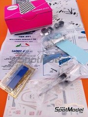 Tameo Kits: Maqueta de coche escala 1/43 - Williams Renault FW19 Equipo Williams Grand Prix Engineering patrocinado por Rothmans N 3, 4 - Heinz-Harald Frentzen (DE), Jacques Villeneuve (CA) - Gran Premio de Frmula 1 de Europa 1997 - fotograbados, piezas de metal torneado, calcas de agua, piezas de metal blanco, manual de instrucciones y calcas de sponsors de tabaco