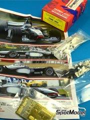 Tameo Kits: Car scale model kit 1/43 scale - McLaren Mercedes MP4/13 McLaren Racing Limited Team sponsored by West #9, 10 - Mika Hkkinen (FI), David Coulthard (GB) - Australian Formula 1 Grand Prix 1998 - photo-etched parts, turned metal parts, water slide decals, white metal parts, assembly instructions and tobacco sponsor decals