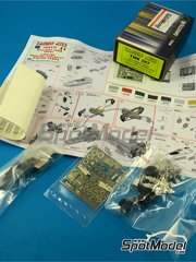 Tameo Kits: Maqueta de coche escala 1/43 - Williams Ford FW08C Equipo Williams Grand Prix Engineering patrocinado por TAG, Denim N� 1 - Ayrton Senna da Silva (BR) - Version de test 1983 - fotograbados, piezas de goma, piezas de metal torneado, calcas de agua, piezas de metal blanco, manual de instrucciones y calcas de sponsors de tabaco