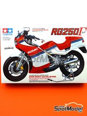 Tamiya: Motorbike scale model kit 1/12 scale - Suzuki RG250 Gamma - metal parts, plastic parts, rubber parts, water slide decals, other materials, assembly instructions and painting instructions