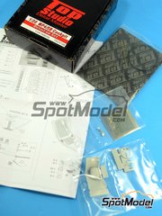 Top Studio: Habitculo escala 1/20 - McLaren MP4/5B Cockpit Habitculo - piezas de metal, fotograbados, piezas de resina, tela de cinturones, piezas de metal torneado, otros materiales y manual de instrucciones - para las referencias de Tamiya TAM20026, TAM89720 y TAM92209