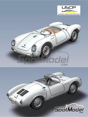Revell 07688: Car scale model kit 1/24 scale - Porsche 911 Carrera 3.2 Coupe  G-Model (ref. REV07688)